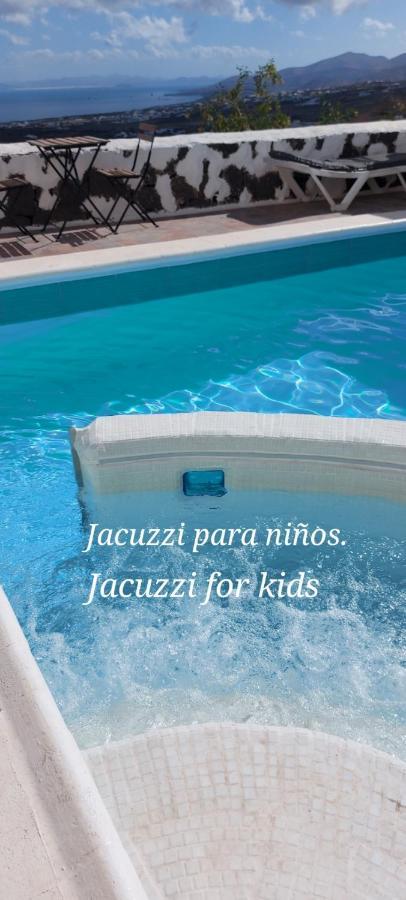 Aloelux Villa !! - Private Villa With Pool , Jacuzzi, Cinema, Massage ,Wonderful View, Art Desing Villa Тиас Экстерьер фото