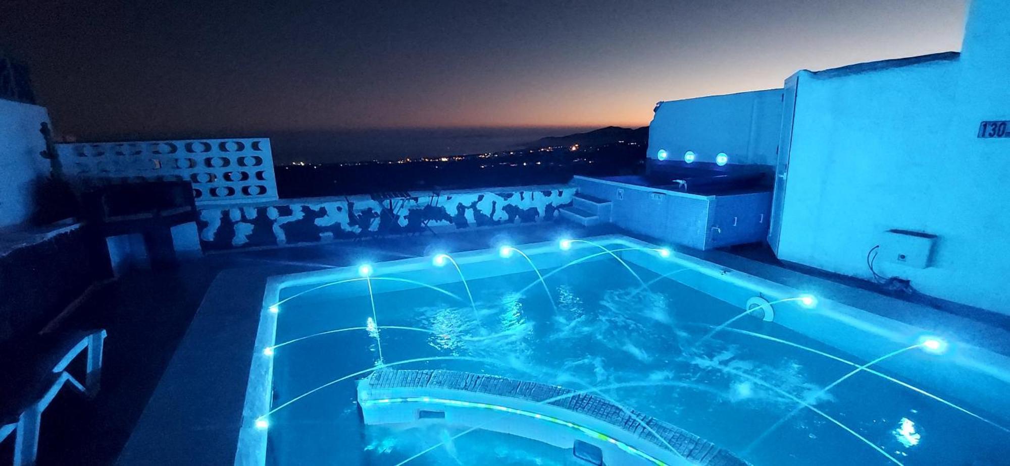 Aloelux Villa !! - Private Villa With Pool , Jacuzzi, Cinema, Massage ,Wonderful View, Art Desing Villa Тиас Экстерьер фото